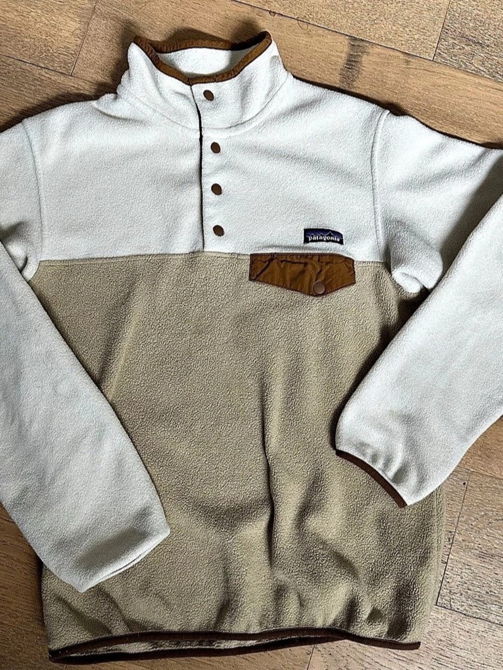 Patagonia Women's Synchilla Snap-T Fleece Colorblock Pullover Tan Cream